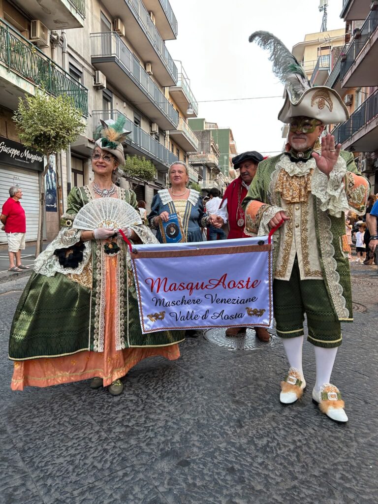 MasquAoste: le maschere veneziane della Valle d'Aosta