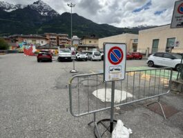 Parcheggi inaccessibili per cinque giorni: Confcommercio Aosta chiede maggiore tutela per le attività commerciali