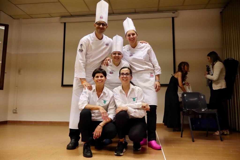 Territorio E Solidarietà Danilo Salerno Con Il Suo Staff