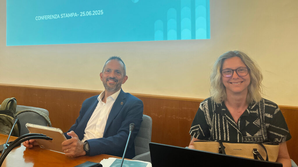 L'assessore Jean-Pierre Guichardaz e la sovrintendente agli studi Marina Fey