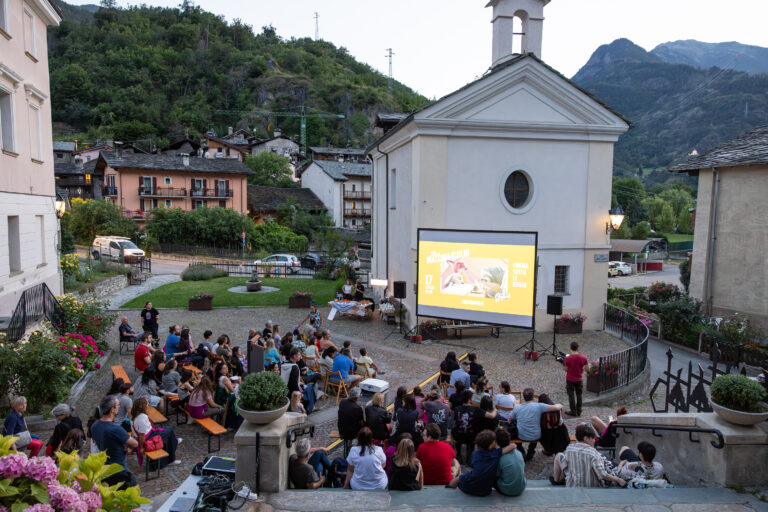 Aiace a macchia d'olio 2025