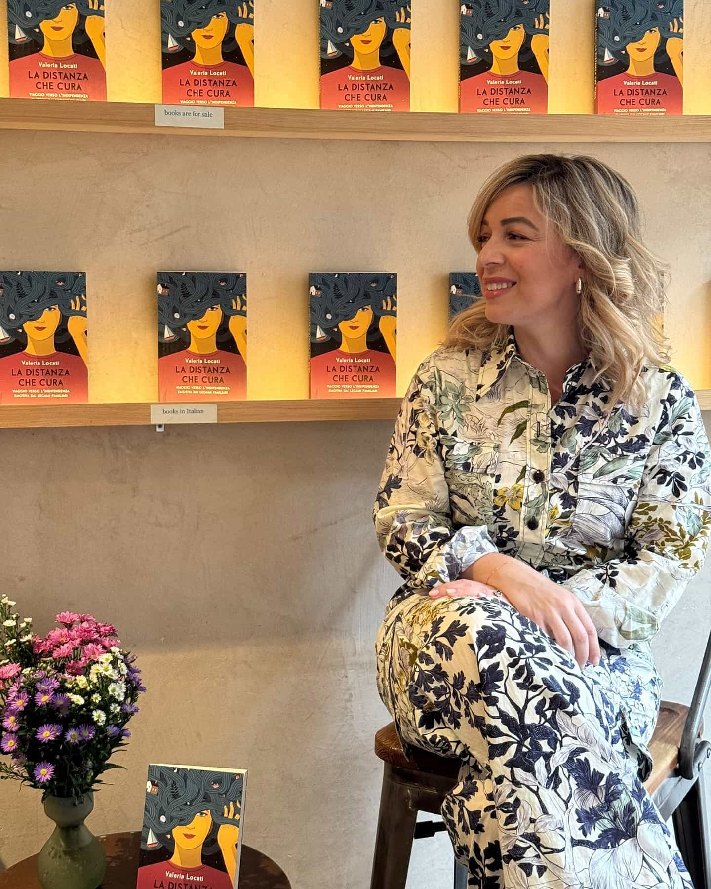Valeria Locati presenta il libro La distanza che cura