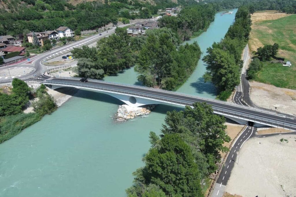 Ponte di Brissogne
