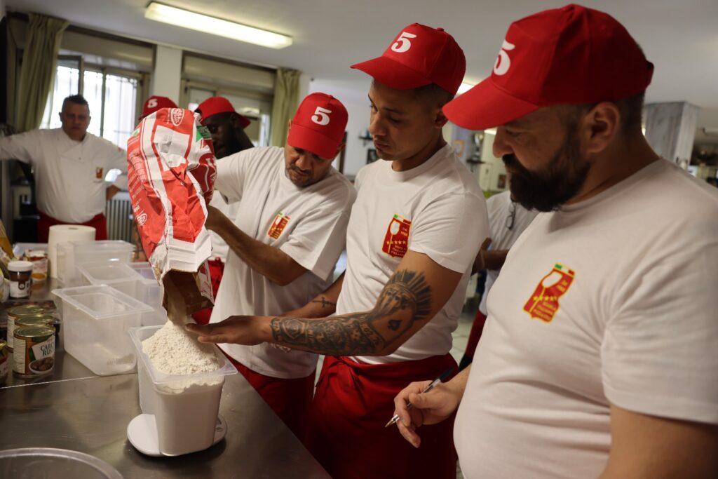 Corso per pizzaioli nella Casa circondariale di Brissogne