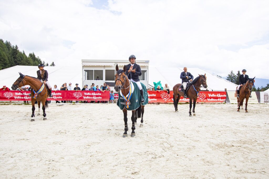 Premiazioni Gran Premio jumping Torgnon 2025