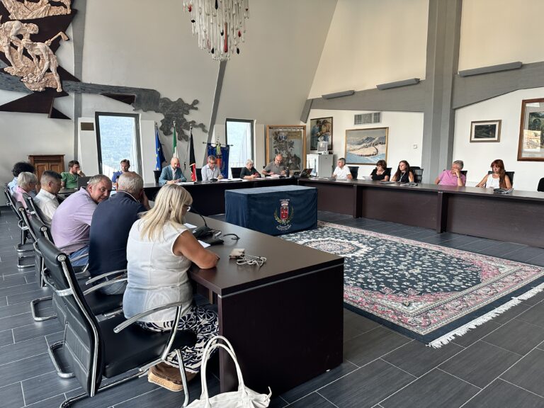 Consiglio comunale a Saint-Vincent il 12 agosto 2025