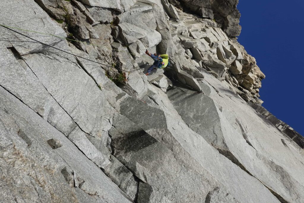Cenerentolo, Carlo Filippi, Isaie Maquignaz e Francesco Ratti aprono una nuova via sull’Aiguille della Brenva