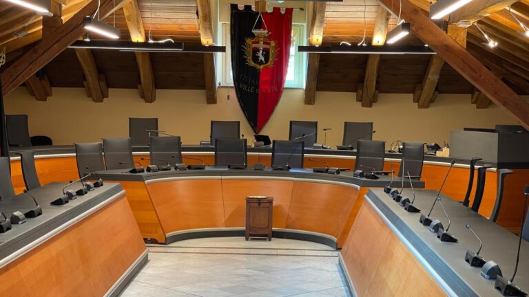 Consiglio comunale ad Aosta il 26 e 27 novembre 2025