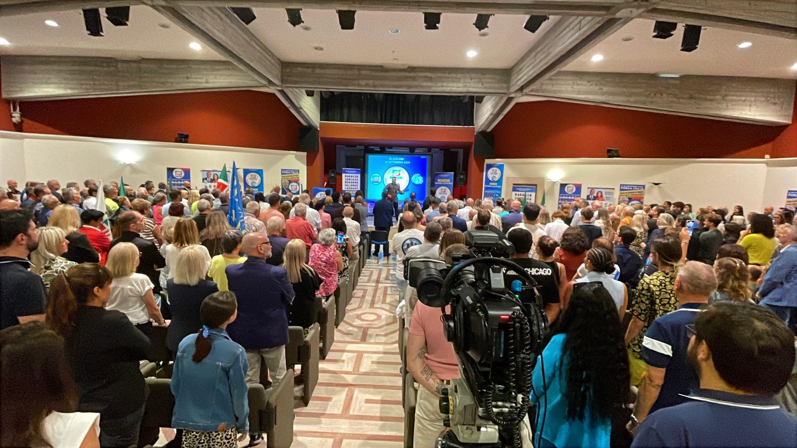 Le liste di Forza Italia e La Renaissance per le elezioni regionali e del Comune di Aosta