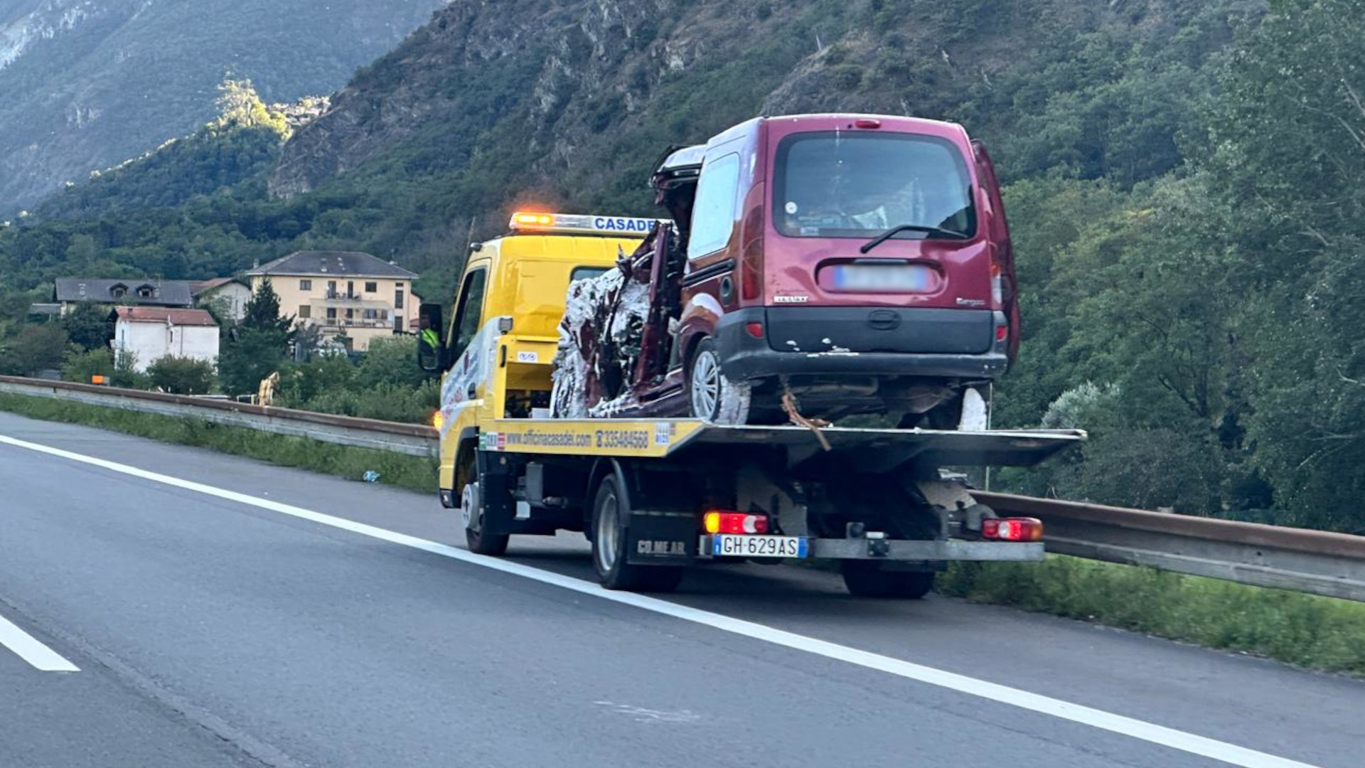 Incidente mortale sulla A5
