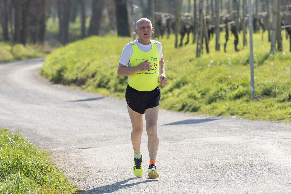 Fabrizio Amicabile attraversa la Valle d’Aosta nella corsa Venezia-Bruxelles For Sla