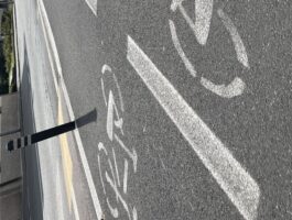Aosta in bicicletta: l\'installazione del contabiciclette