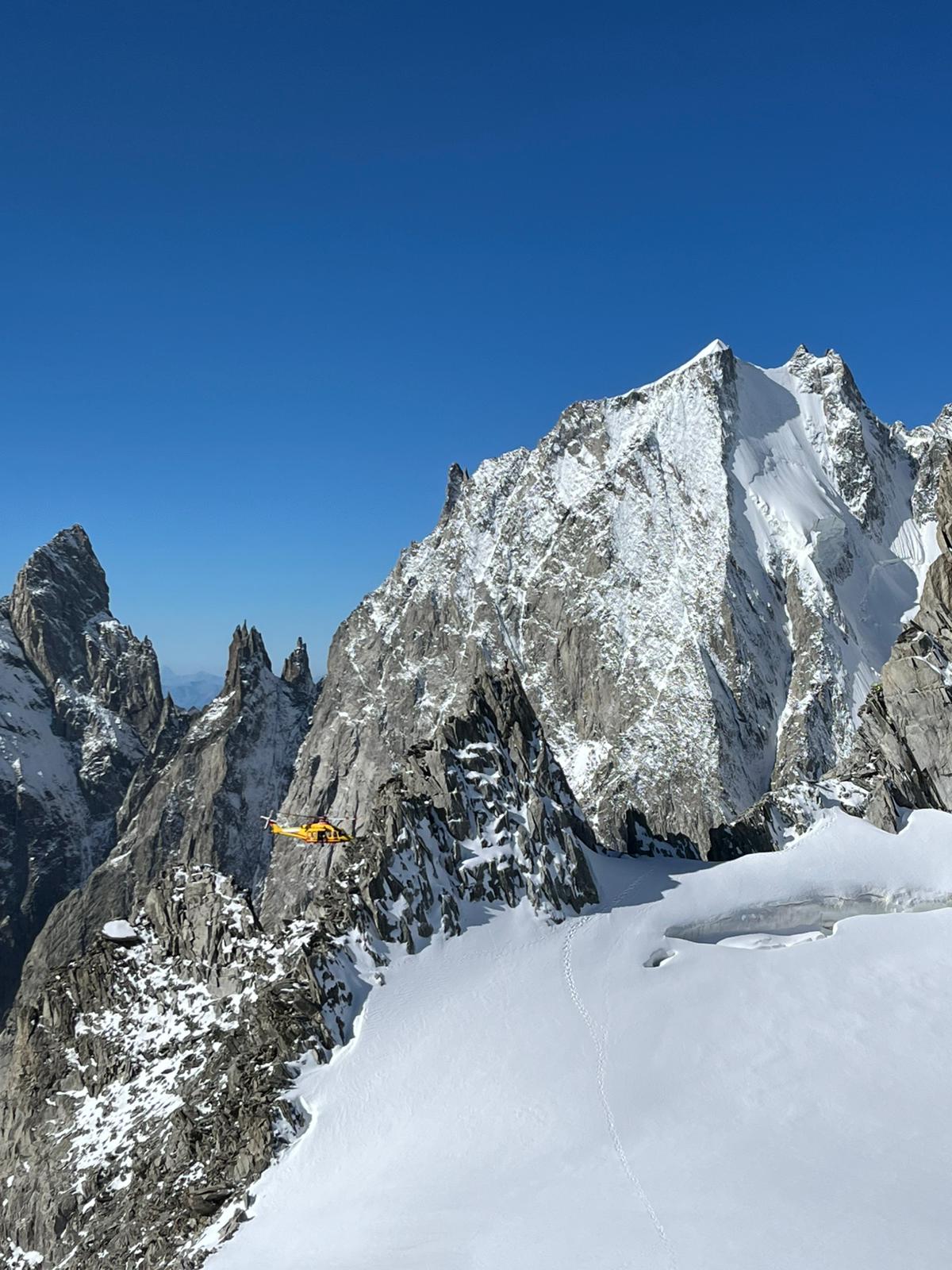 Soccorso alpino valdostano: 600 persone soccorse nell\'estate 2025