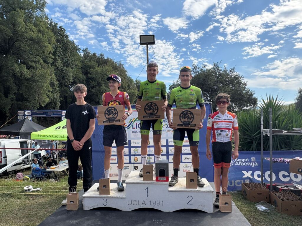 25 10 04 Xco Albenga All1.m Tremblan Philippot