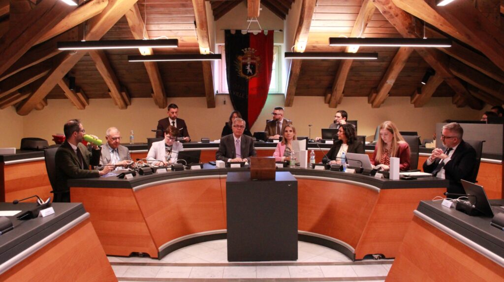 La Giunta Del Comune Di Aosta