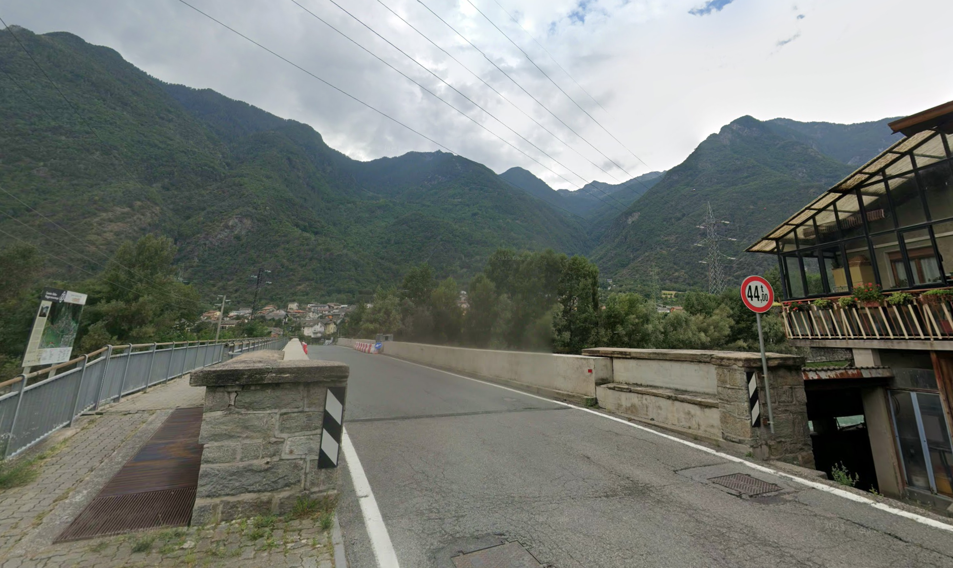 Riapre il ponte di Issogne, chiuso dal 3 novembre 2025