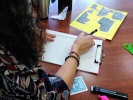 Laboratori di caviardage in libreria con Giulio Gasperini