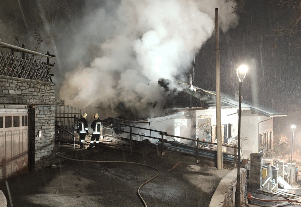 Incendio Pontey 24 novembre 2025