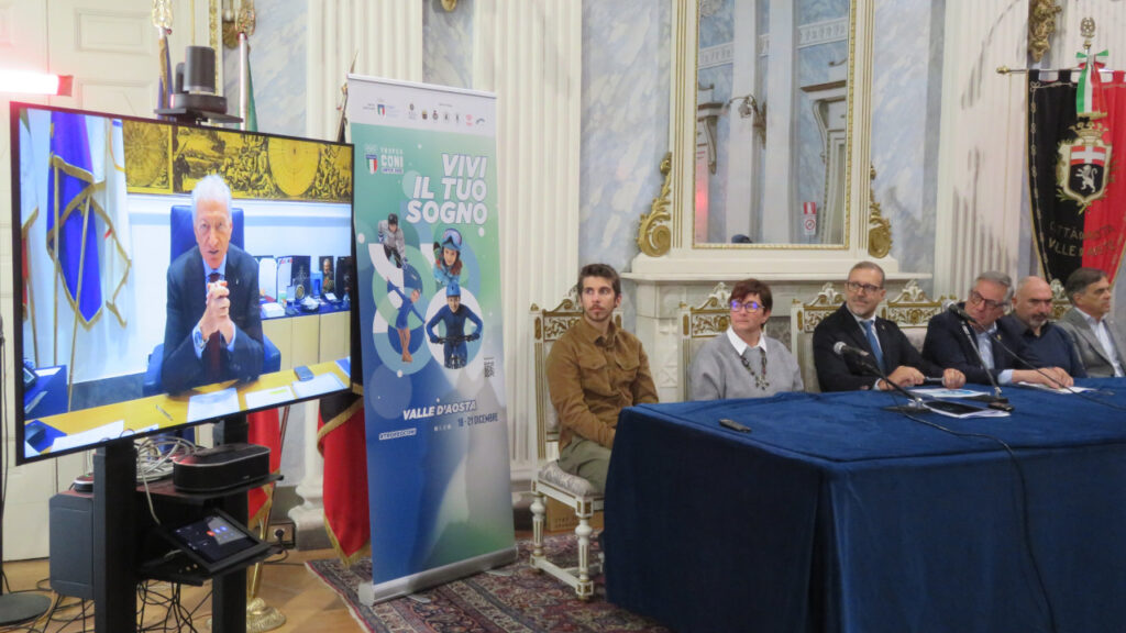 Il videomessaggio del presidente del CONI Luciano Buonfiglio durante la presentazione del Trofeo CONI Winter 2025 ad Aosta