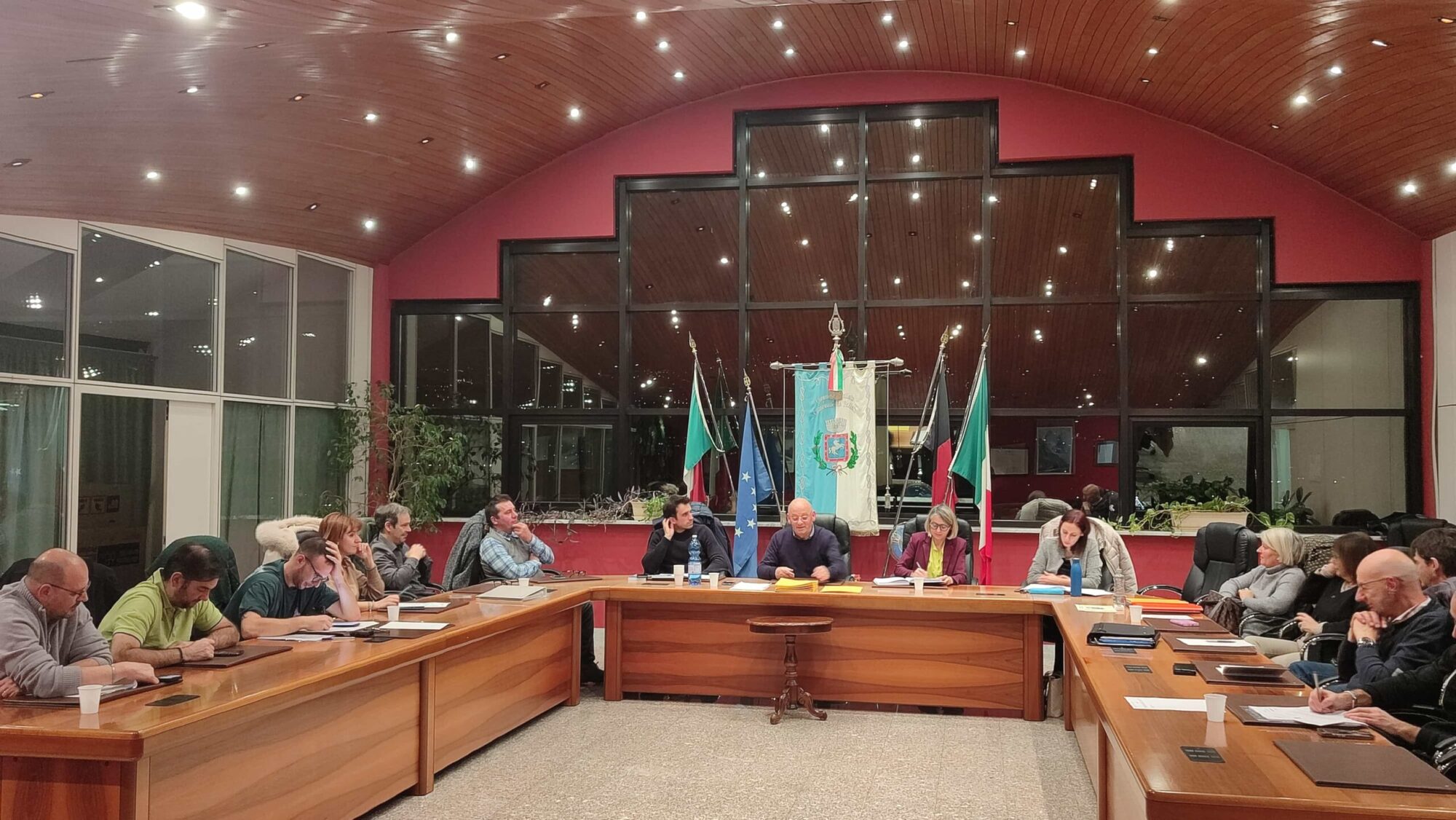 Consiglio comunale a Pollein il 22 dicembre 2025