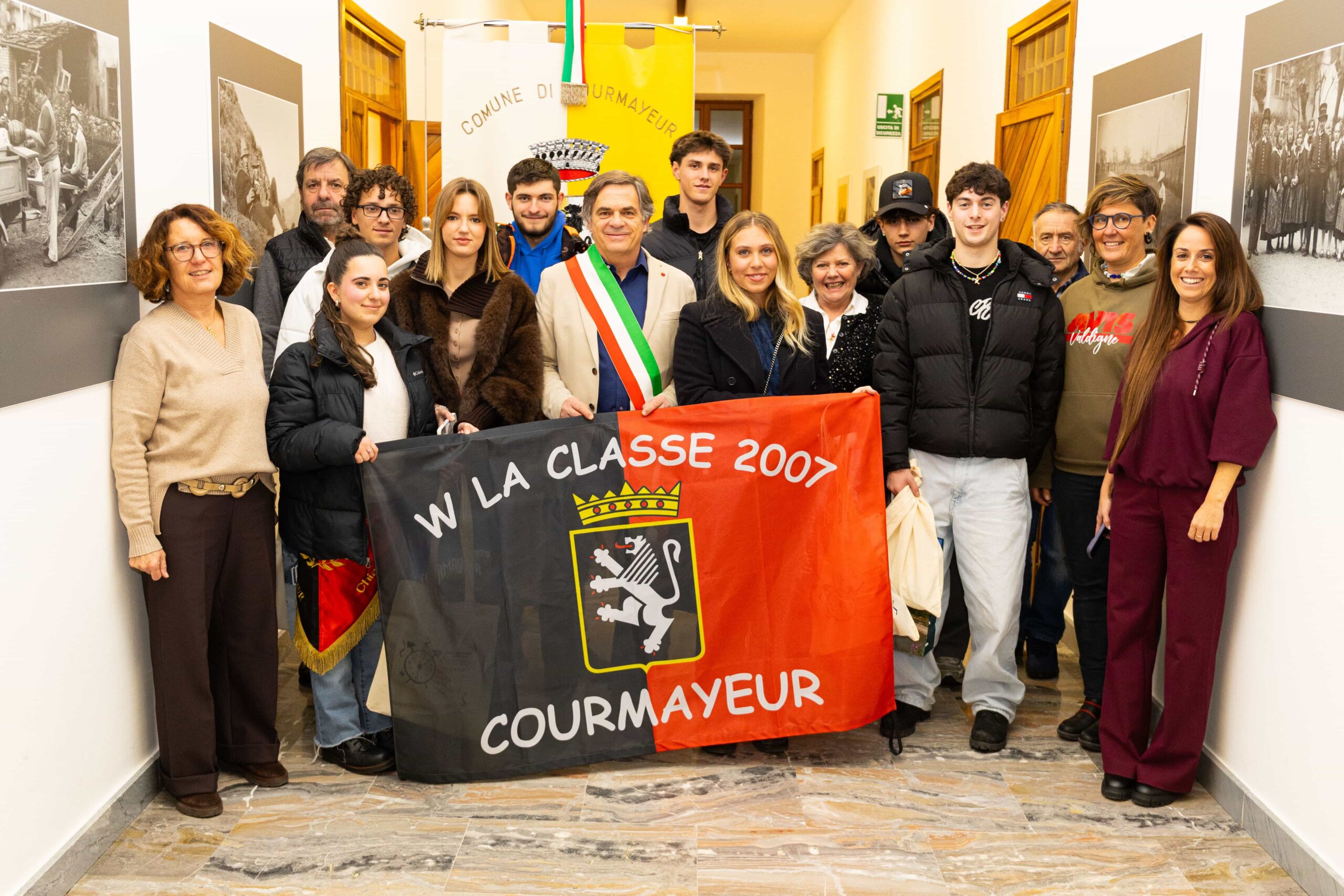 Courmayeur consegna la maturità civica ai giovani del 2007