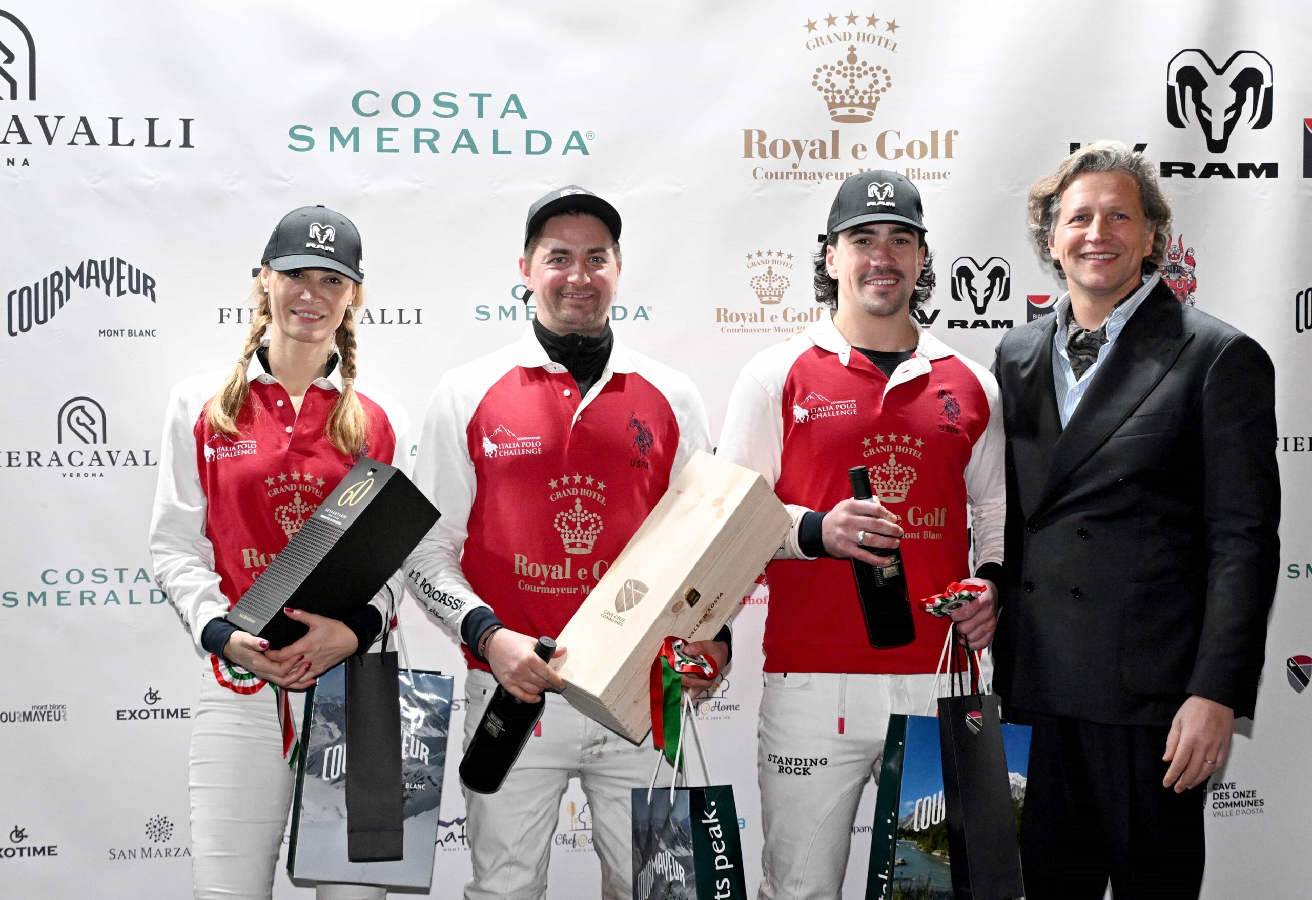 Royal E Golf Credits Lorenzoni Lucini