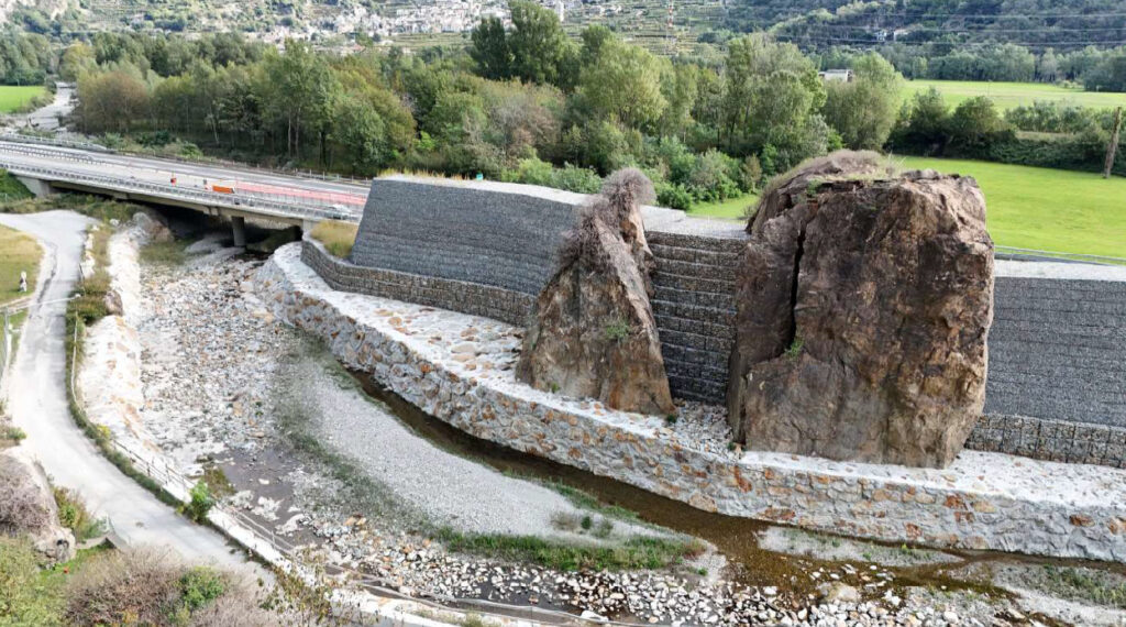 Sistemazione Idraulica Ramo Dora Vallo frana Quincinetto