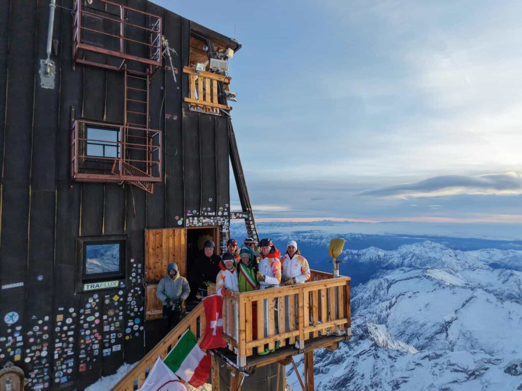 La Fiamma Olimpica di Milano Cortina 2026 alla Capanna Margherita