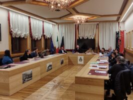 Consiglio comunale a Charvensod il 26 febbraio 2026