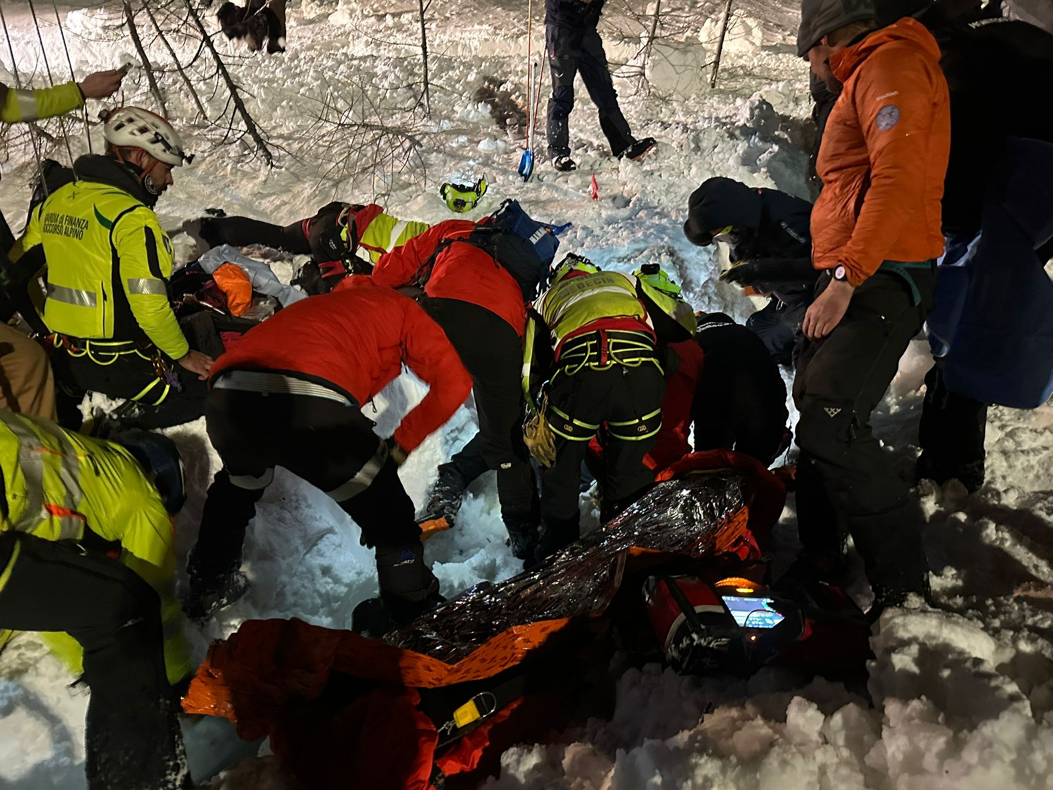 Escursionista salvato dalla valanga a Gressoney-La-Trinité