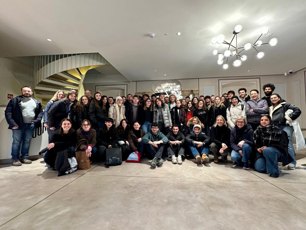 Studenti all'atelier didattico Progettare le alpi di domani 2026