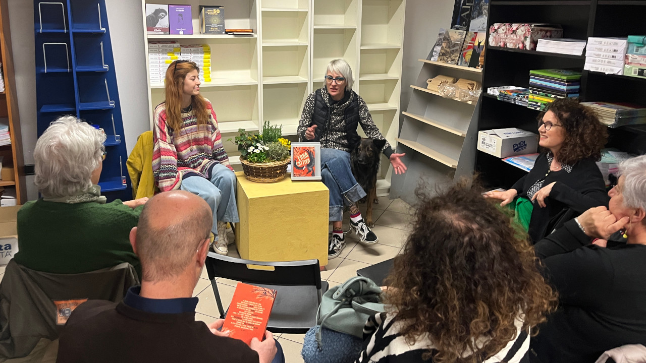 Carlotta Marricco ha presentato il libro “Erba cattiva”