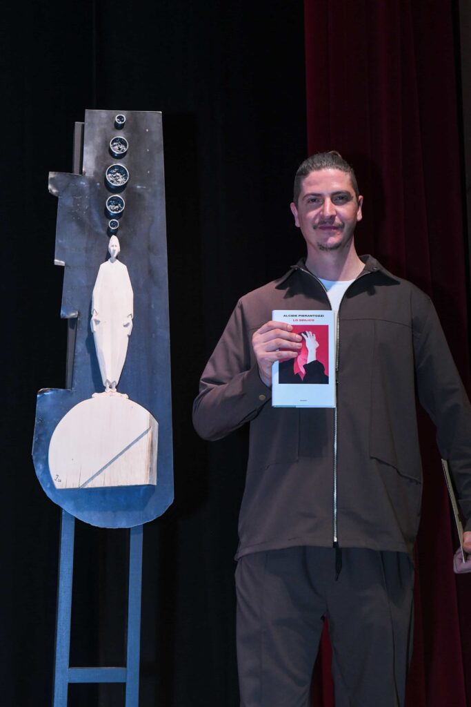 Alcide Pierantozzi vincitore del Premio letterario Valle d'Aosta 2026