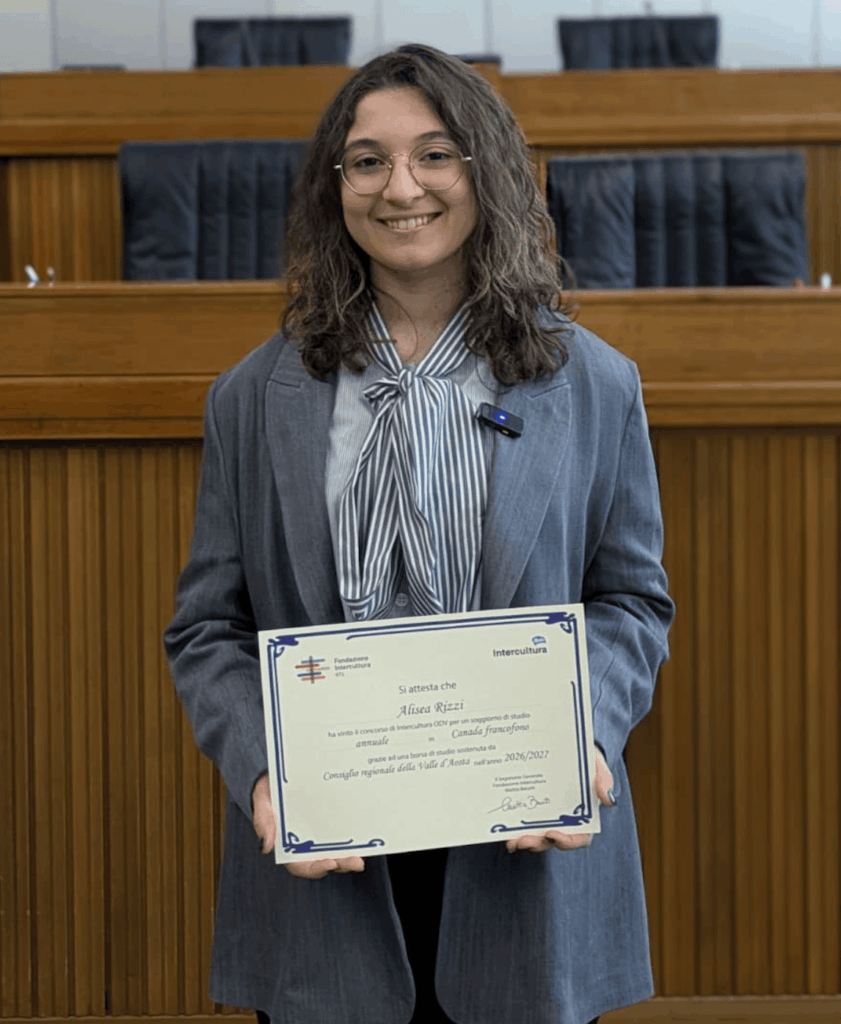 Alisea Rizzi a remporté la bourse pour la formation francophone instituée par le Conseil de la Vallée