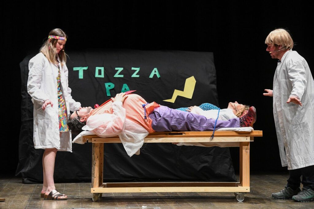 Lé Z Amì Dou Patoué In Scena Printemps Théâtral 2025