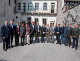 Chambre valdôtaine firma la nuova convenzione Alps Benchmarking