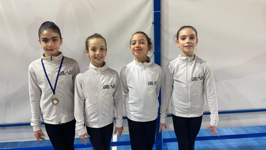 Gym Aosta a Chivasso: da sn Sara Maria Balia, Amanda Girasole, Jada Lodi, Noomi Liporace