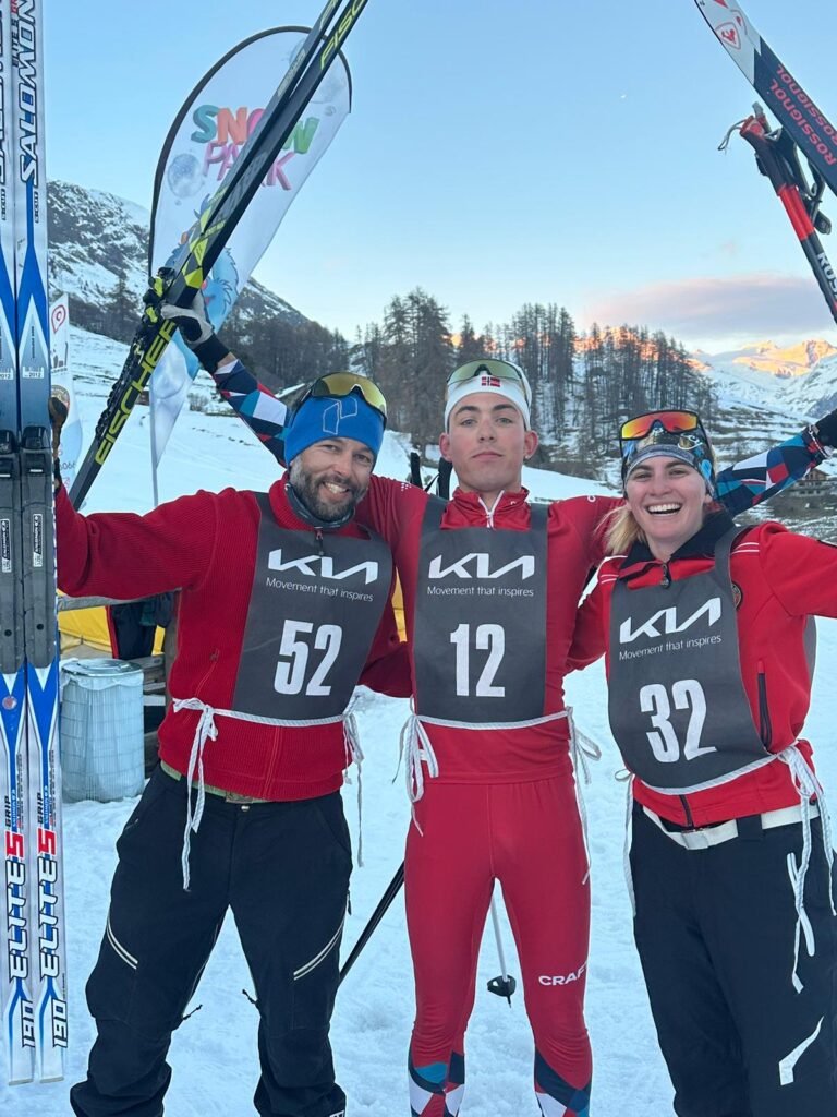 I vincitori della staffetta dei maestri di sci ad Antagnod