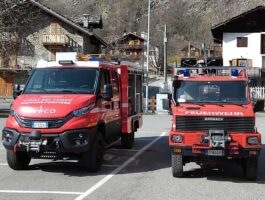 Vigili del Fuoco: nuovi veicoli ai volontari di Issime-Gaby e Cogne