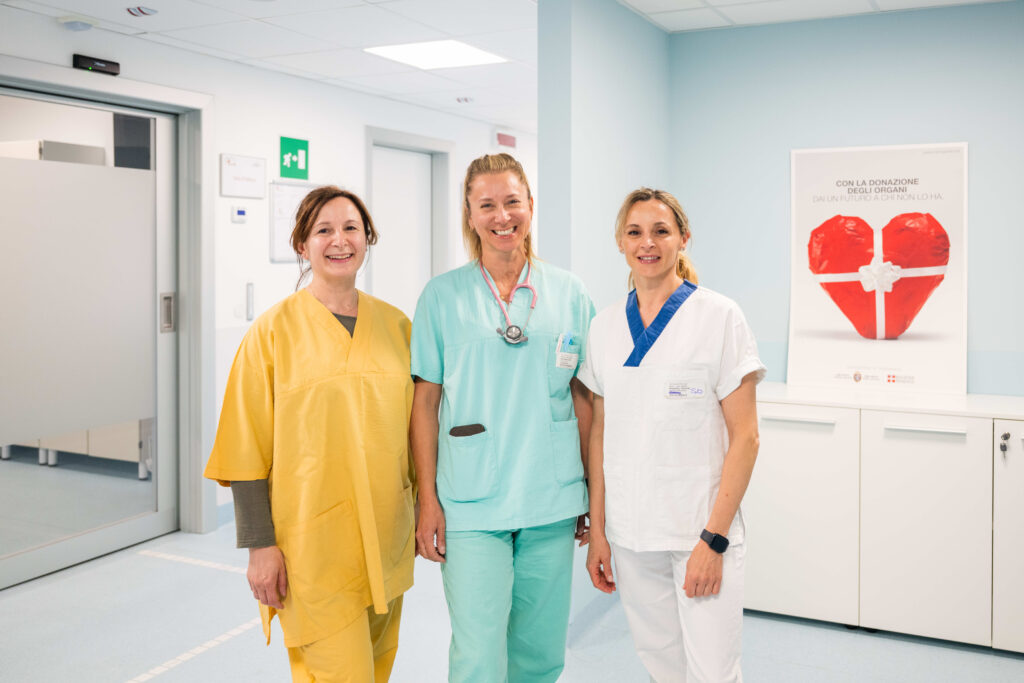 Sara Calligaro, anestesista rianimatrice, del Coordinamento Ospedaliero per la donazione di organi e tessuti e Morena Gualtieri e Francine Massariol, infermiere