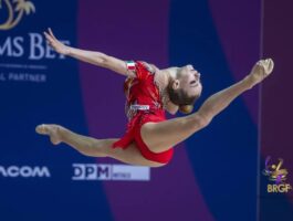 Elodie Godioz sfiora il podio in tutte le gare al Sofia Cup di Ginnastica Ritmica