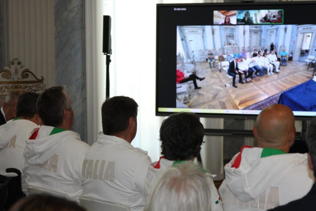 La Nazionale di wheelchair curling festeggiata ad Aosta