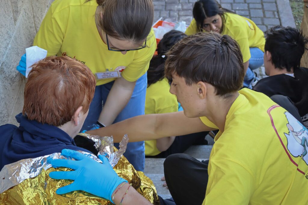 Olimpiadi di Primo Soccorso della Croce Rossa Italiana per Studenti Simulazione Manzetti