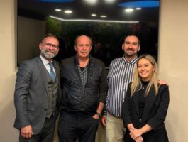 La Renaissance valdôtaine: Girardini presidente e Gérandin segretario