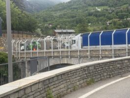 Salviamo il ponte di Introd: una petizione per la rimozione delle barriere
