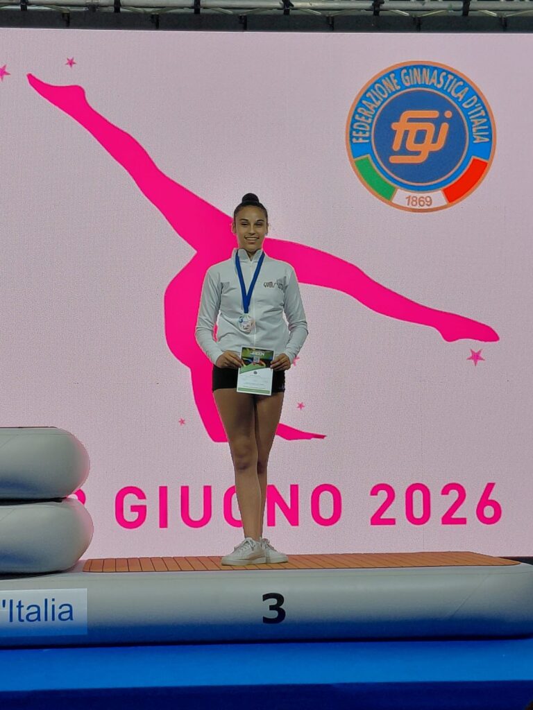 Atlete della Gym Aosta durante le finali nazionali di ginnastica a Rimini