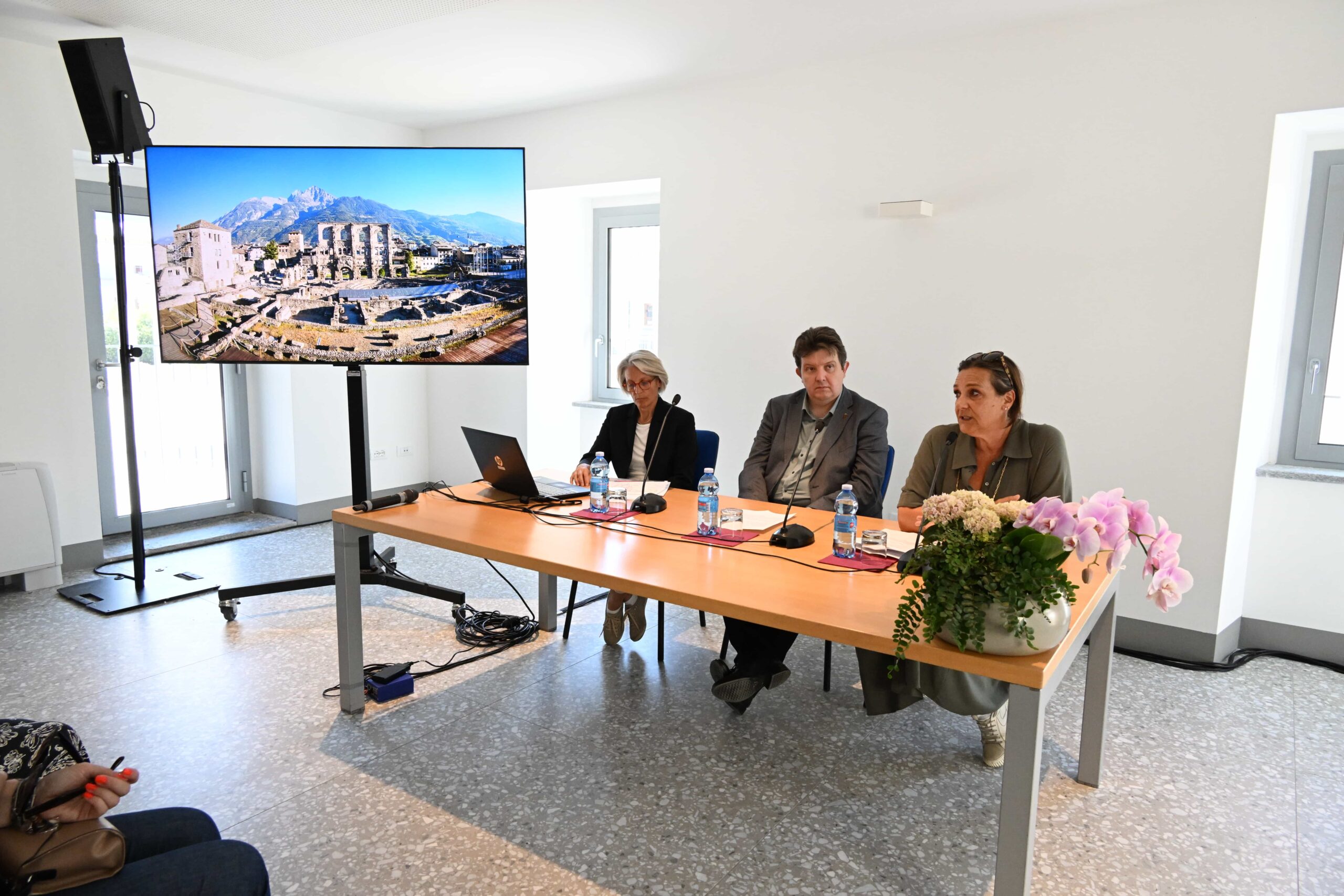 Presentazione dell'apertura del Teatro Romano di Aosta