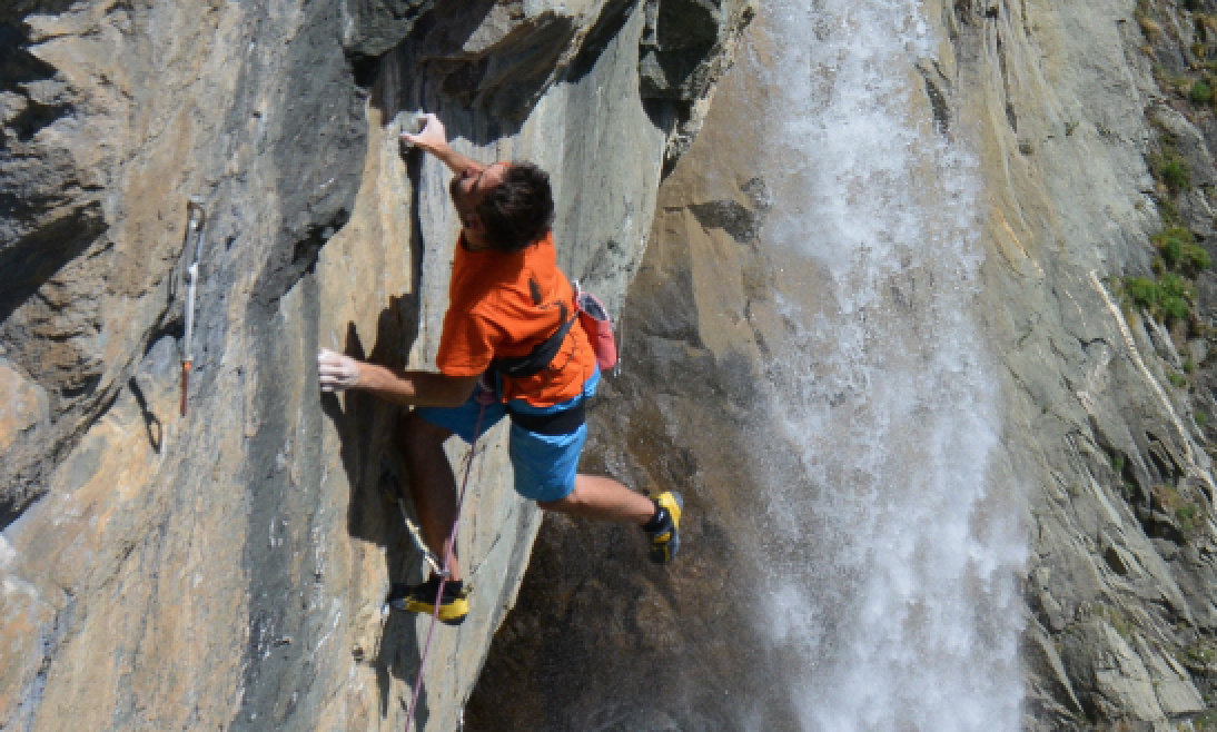 Presentazione della guida di arrampicata sportiva Vda Sport Climbing 2026