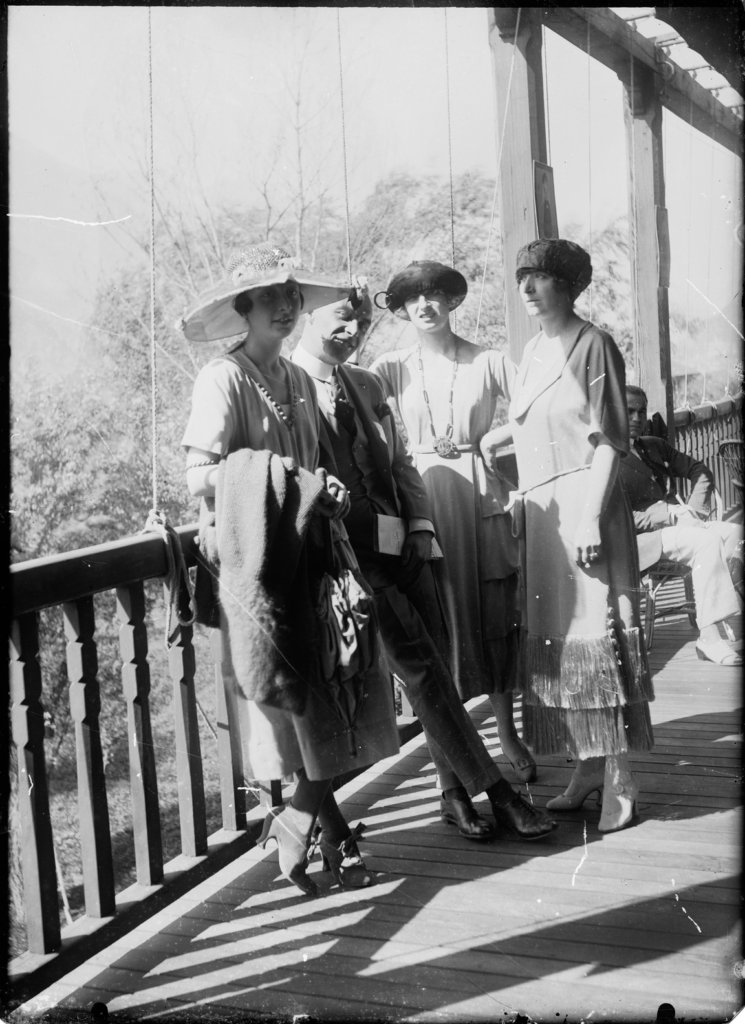 Villeggianti A Saint Vincent 1920 ©archivio Brel Fondo Seris Marie Rosalie D’Hérin Seris