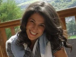 Daniela Borrelli presenta il libro Dietro le nuvole il sole